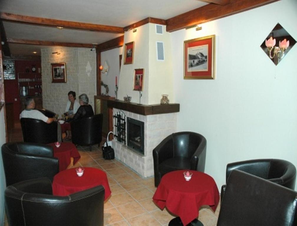 B&B Mirage Frécourt Zewnętrze zdjęcie