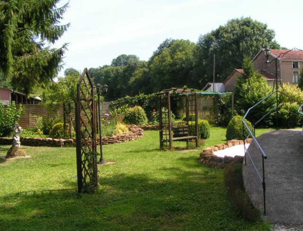 B&B Mirage Frécourt Zewnętrze zdjęcie